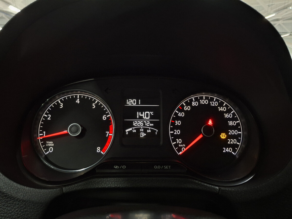 Купить Volkswagen Polo с пробегом. Фото: #12