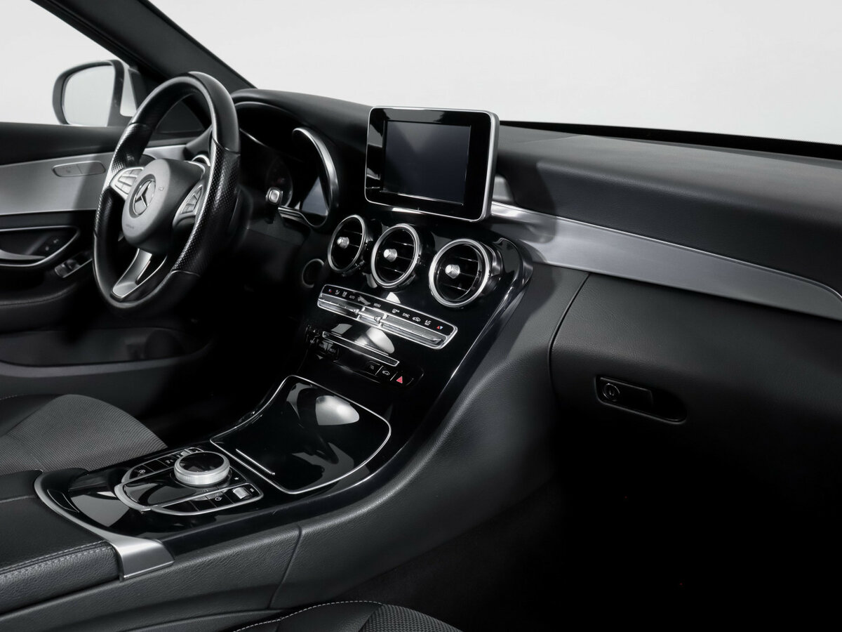 Купить Mercedes-Benz C-Класс с пробегом. Фото: #6