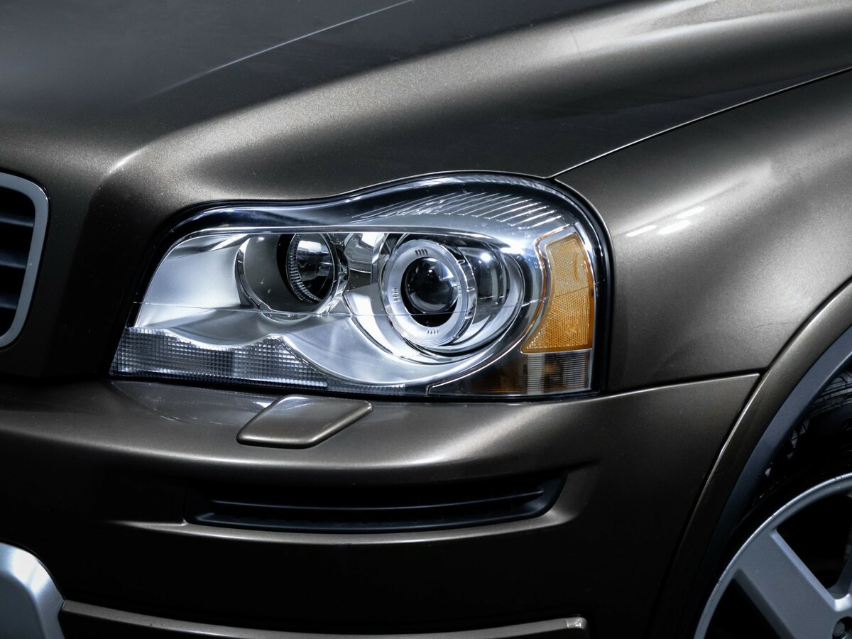 Купить Volvo XC90 с пробегом. Фото: #13