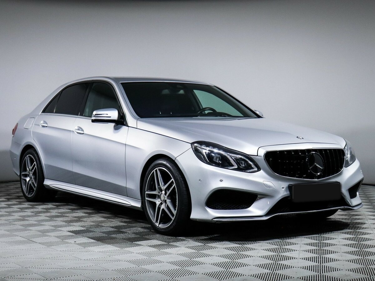 Купить Mercedes-Benz E-Класс с пробегом. Фото: #2