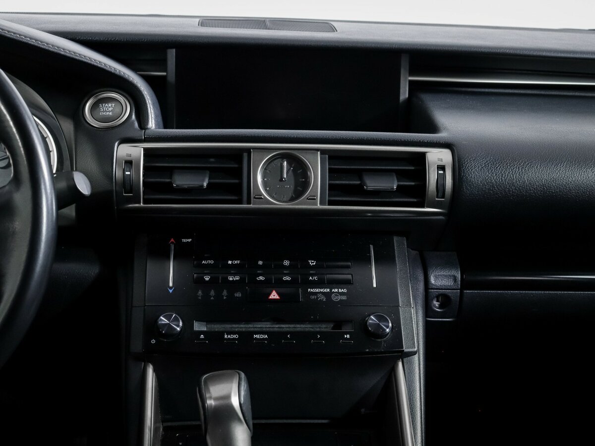 Купить Lexus IS с пробегом. Фото: #10