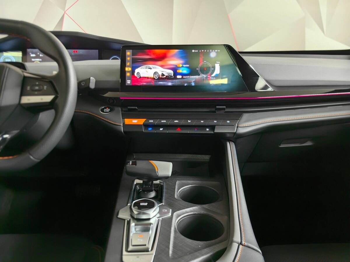 Купить Changan UNI-V с пробегом. Фото: #10