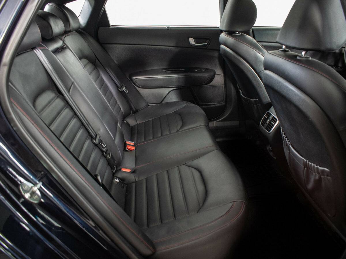 Купить Kia Optima с пробегом. Фото: #9