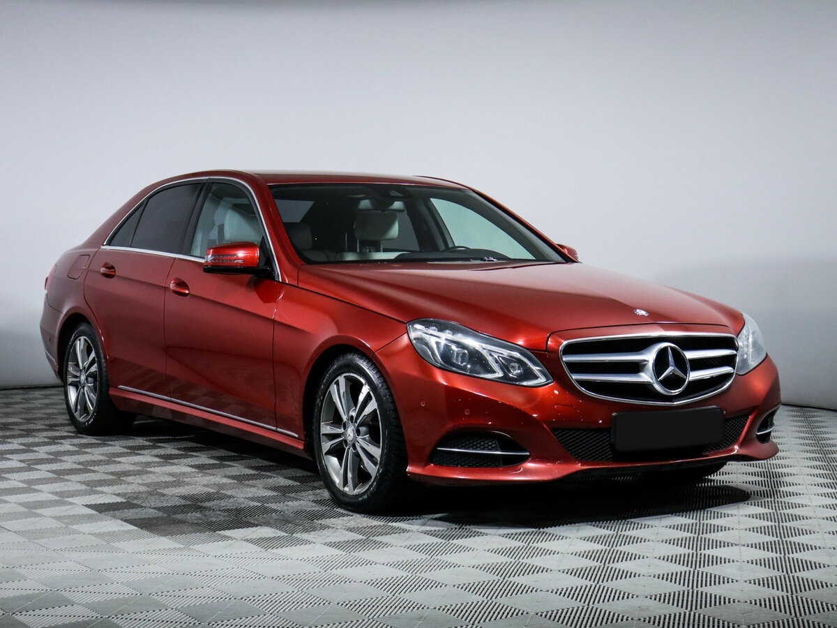 Купить Mercedes-Benz E-Класс с пробегом. Фото: #2
