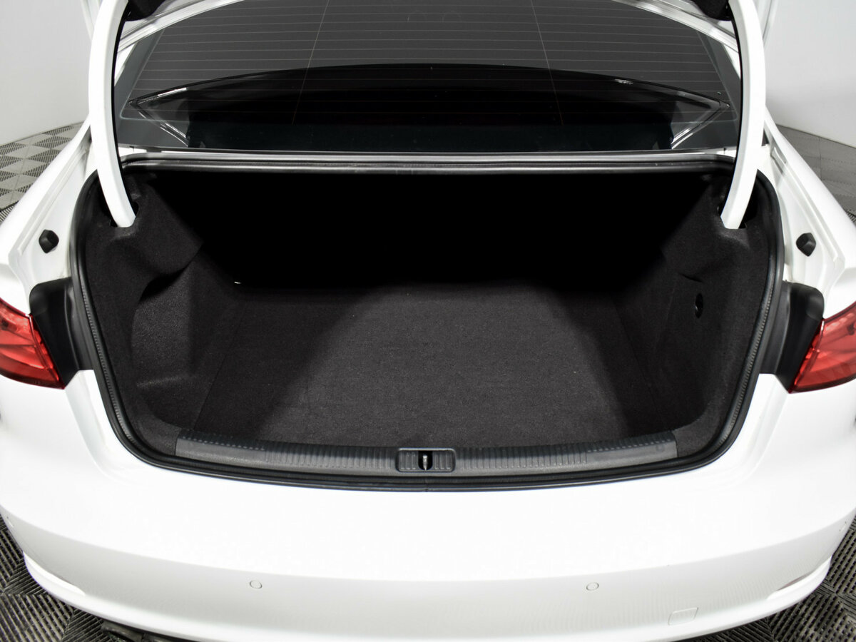 Купить Audi A3 с пробегом. Фото: #16