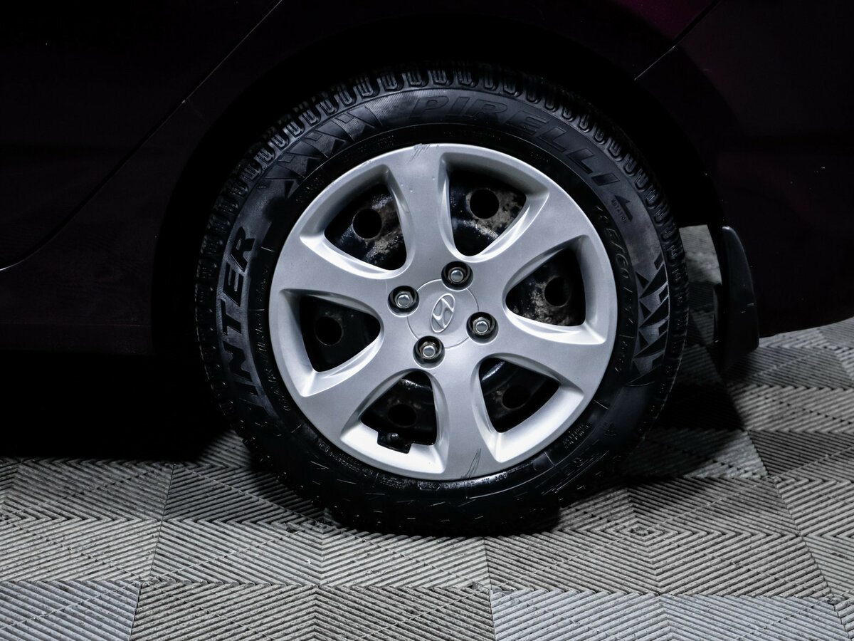 Купить Hyundai Solaris с пробегом. Фото: #12