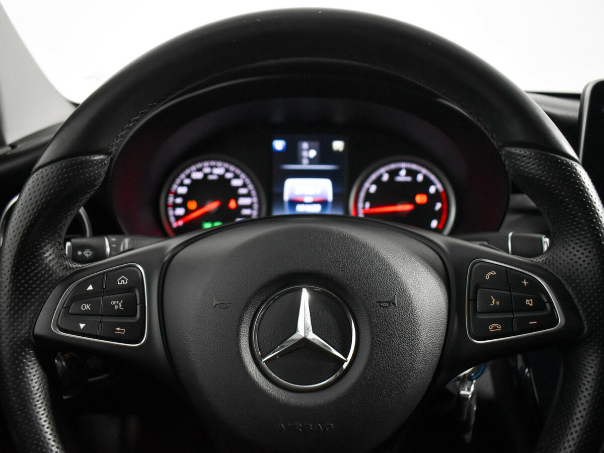 Купить Mercedes-Benz C-Класс с пробегом. Фото: #16