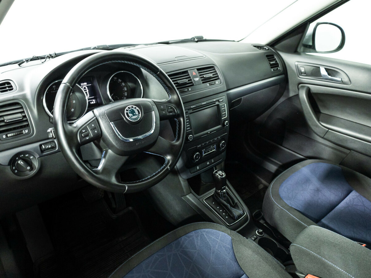 Купить Skoda Yeti с пробегом. Фото: #10