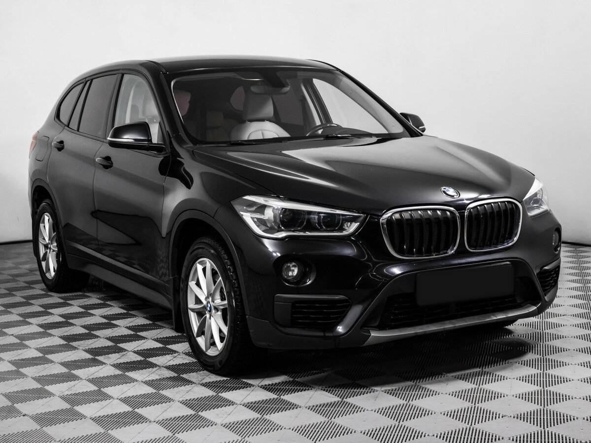 Купить BMW X1 с пробегом. Фото: #2