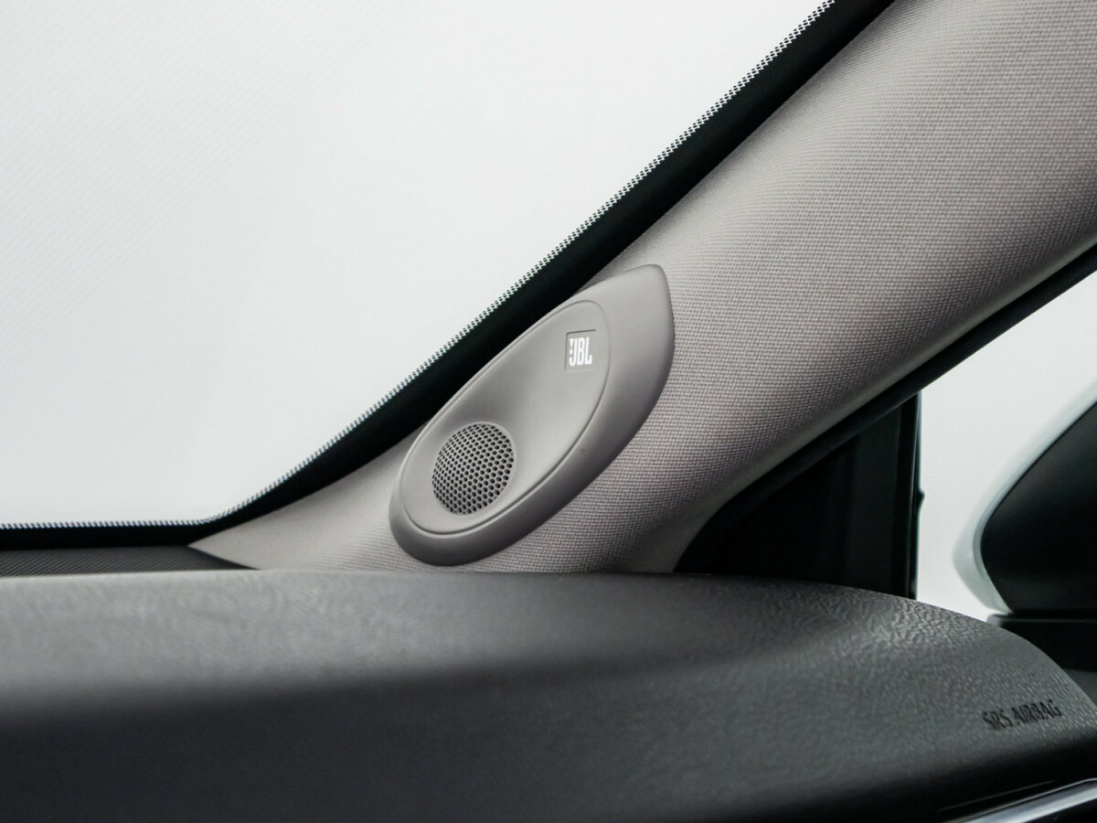 Купить Toyota Camry с пробегом. Фото: #18