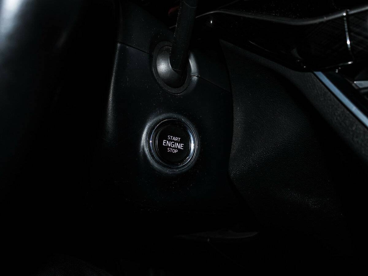 Купить Volkswagen Polo с пробегом. Фото: #18