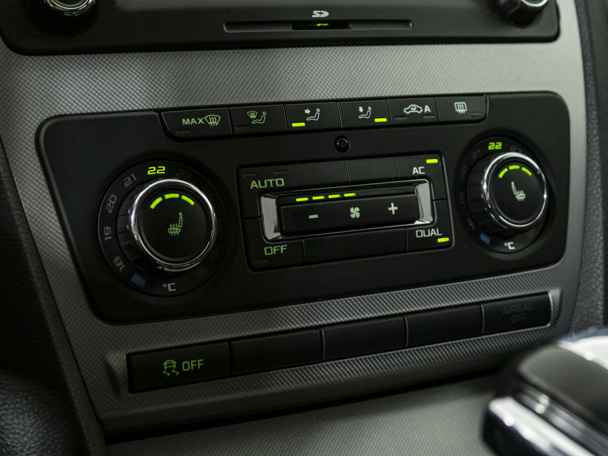 Купить Skoda Octavia с пробегом. Фото: #9