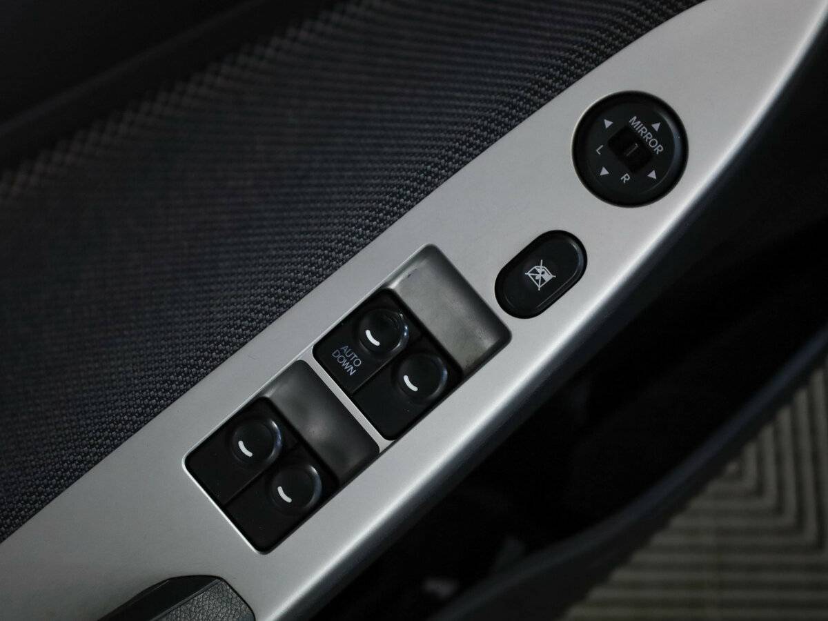 Купить Hyundai Solaris с пробегом. Фото: #21