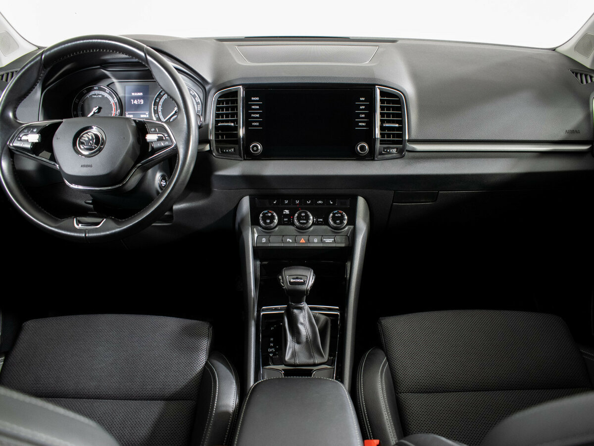 Купить Skoda Karoq с пробегом. Фото: #10