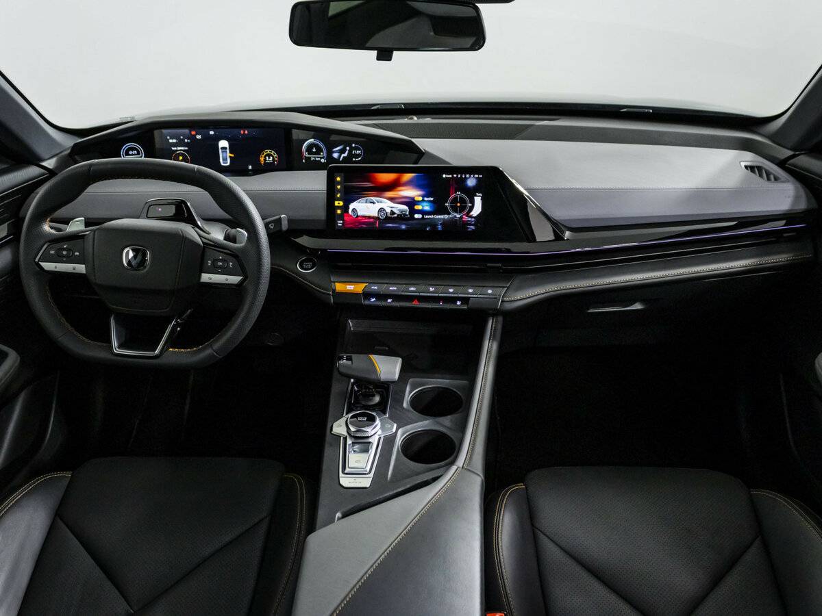 Купить Changan UNI-V с пробегом. Фото: #11