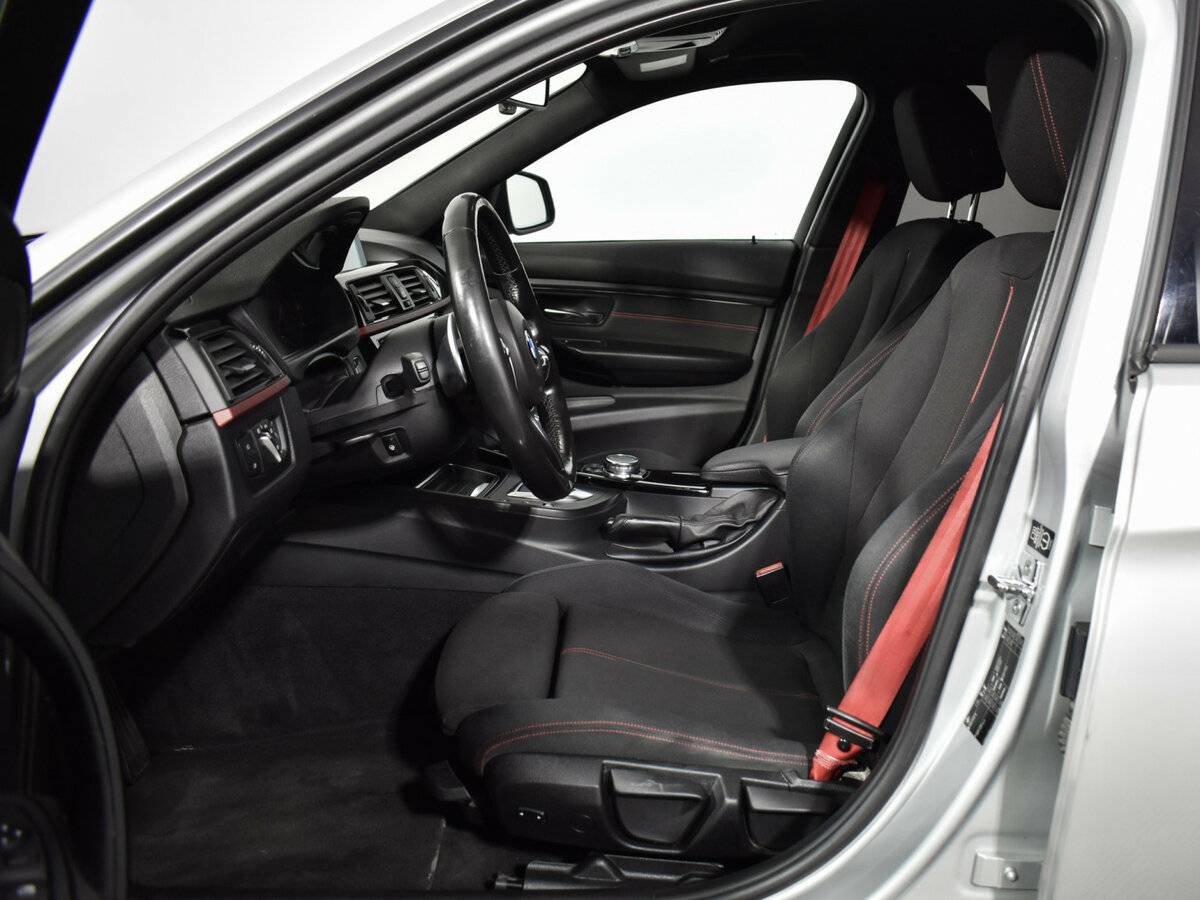 Купить BMW 3 серии с пробегом. Фото: #9