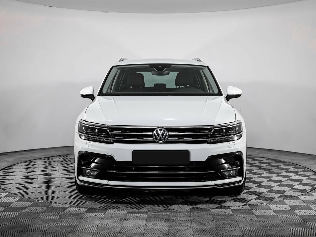 Купить Volkswagen Tiguan с пробегом. Фото: #1
