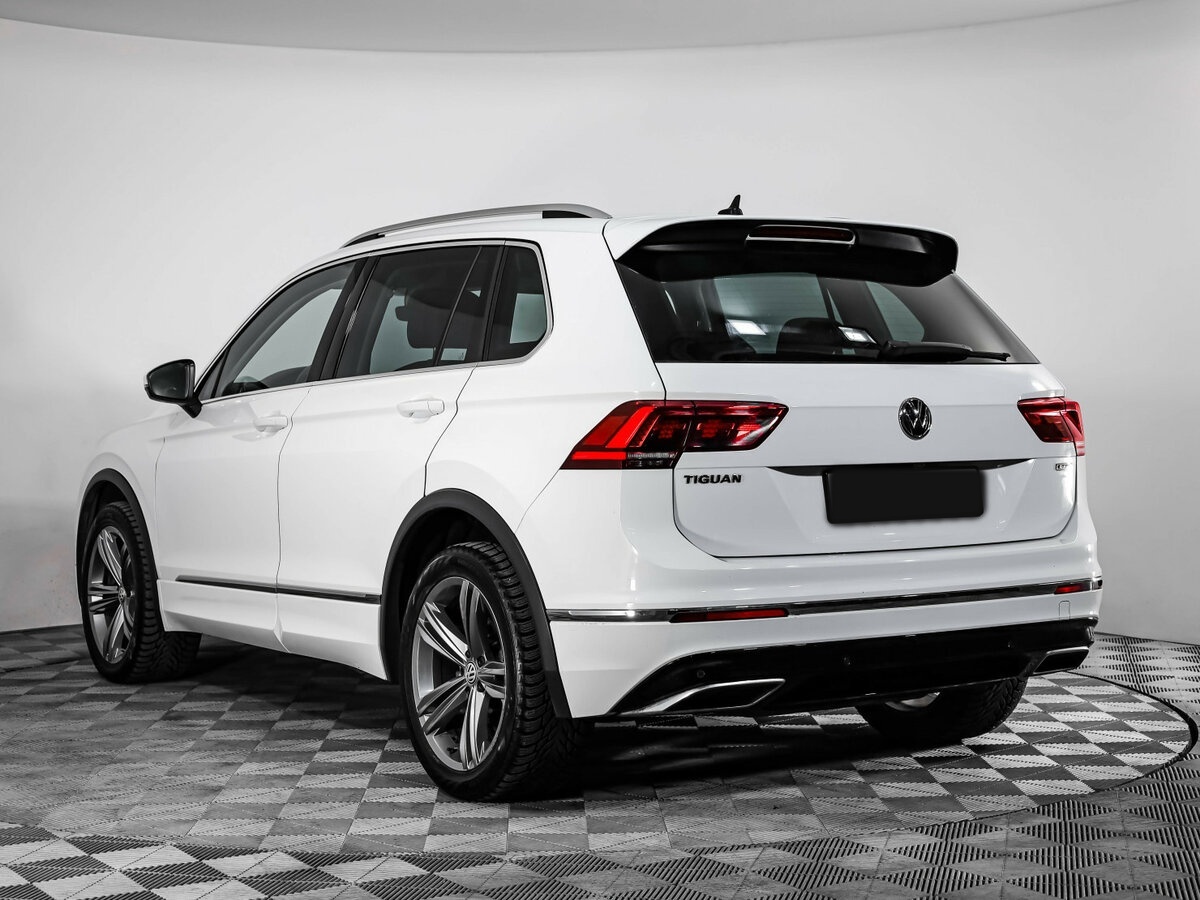 Купить Volkswagen Tiguan с пробегом. Фото: #6