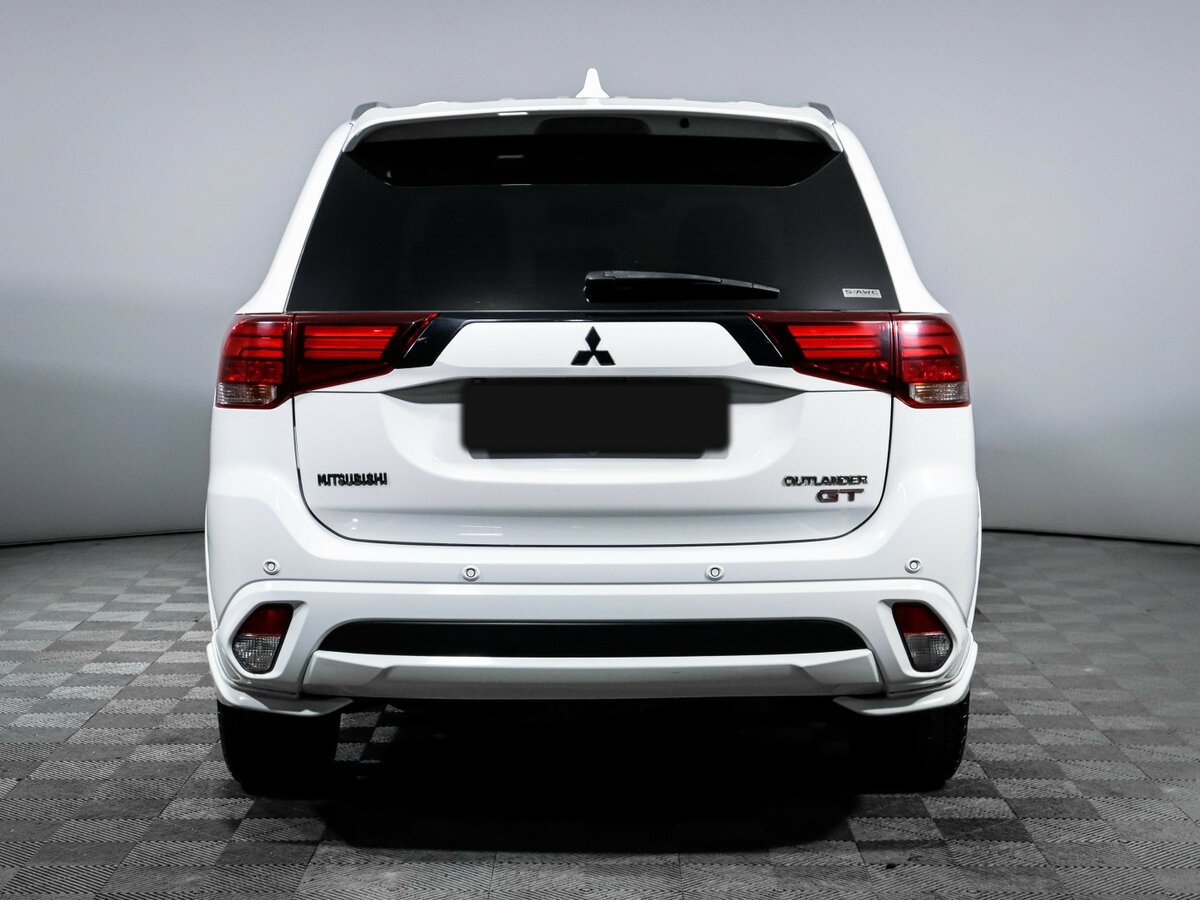 Купить Mitsubishi Outlander с пробегом. Фото: #5