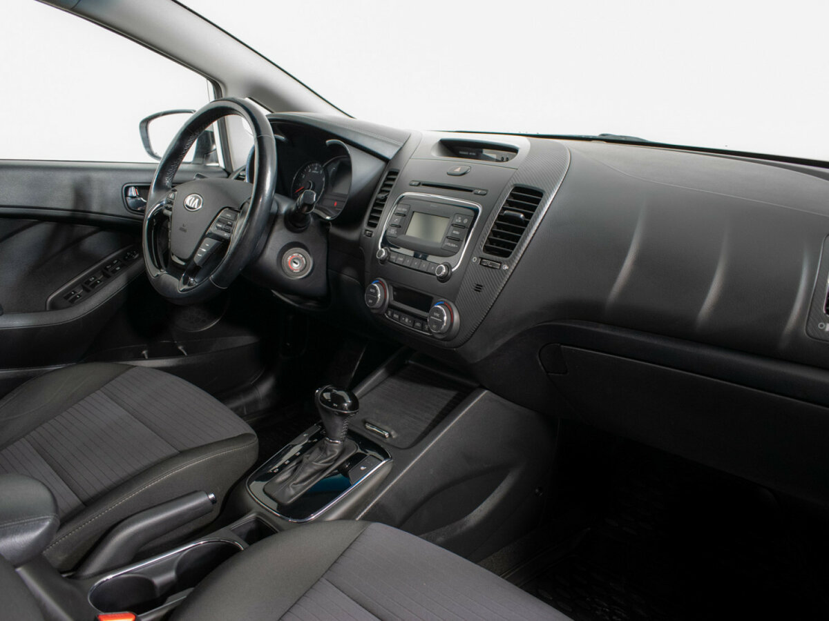 Купить Kia Cerato с пробегом. Фото: #8
