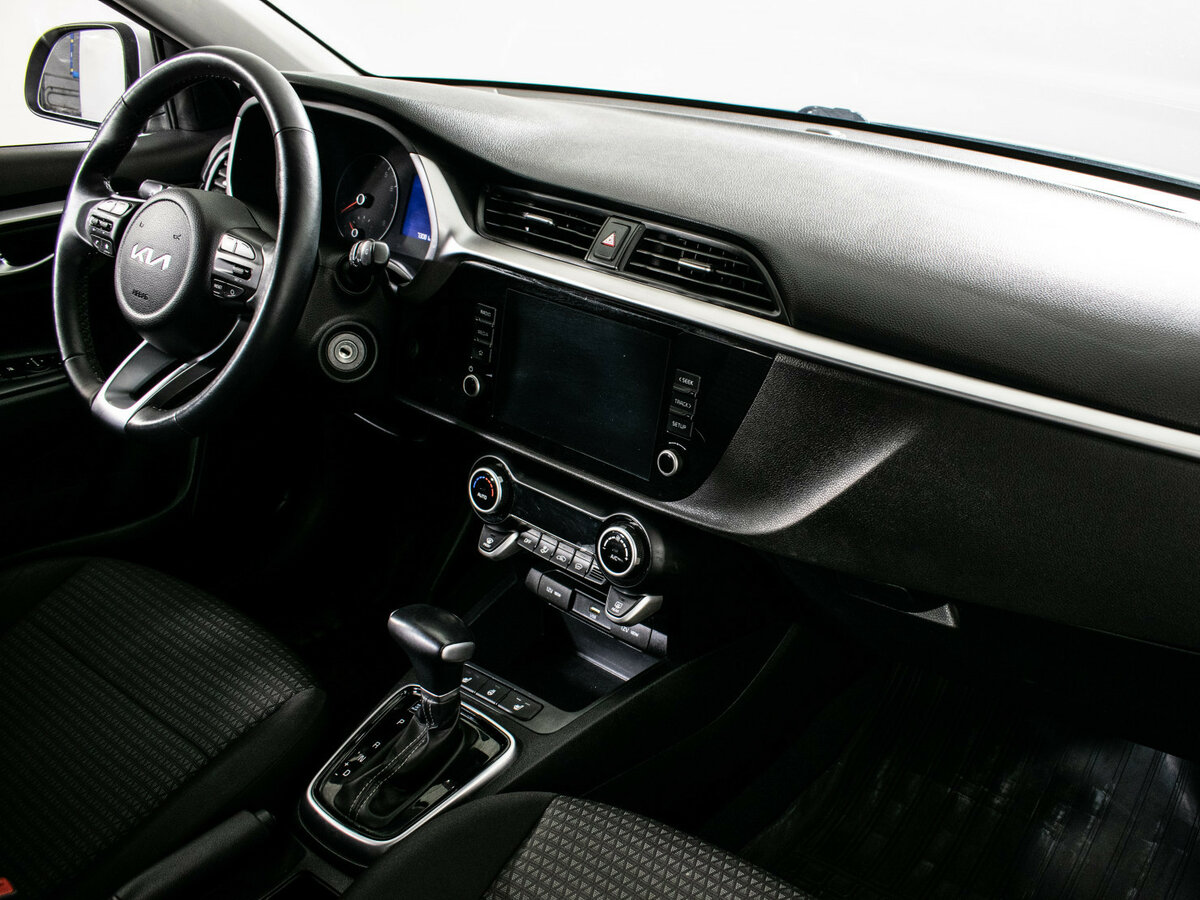 Купить Kia Rio с пробегом. Фото: #7