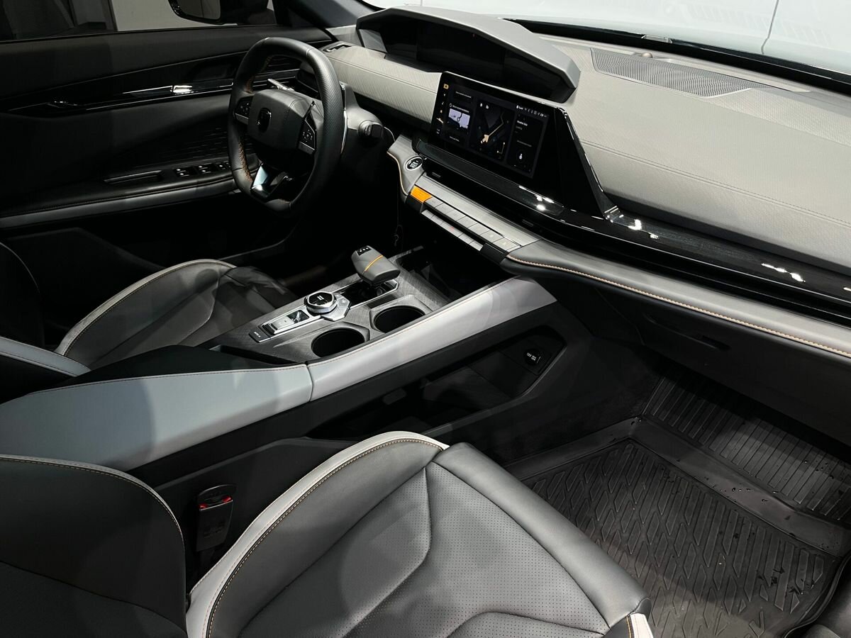 Купить Changan UNI-V с пробегом. Фото: #7