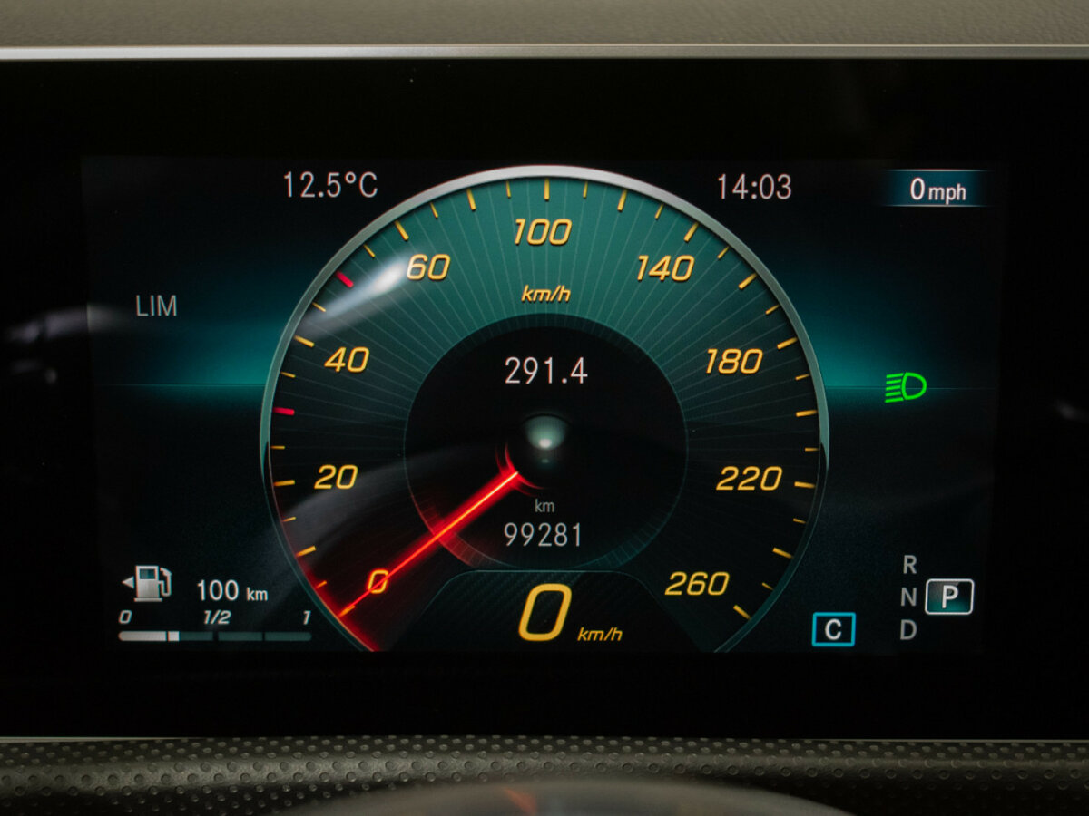 Купить Mercedes-Benz CLA с пробегом. Фото: #12